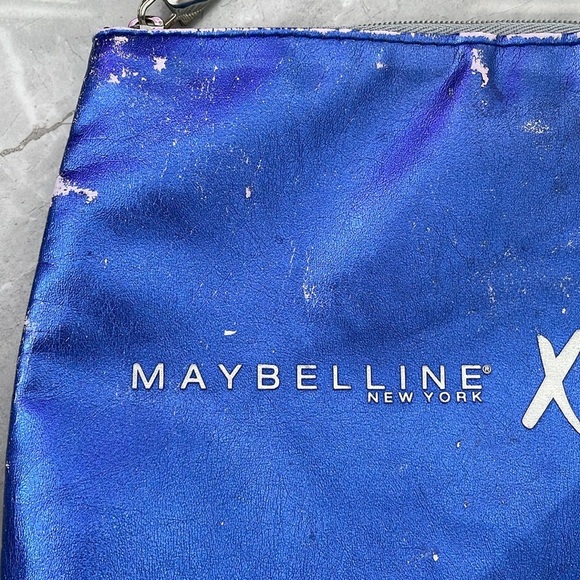 Maybelline New York x NikkieTutorials Makeup or Toiletries Bag - Picture 4 of 12